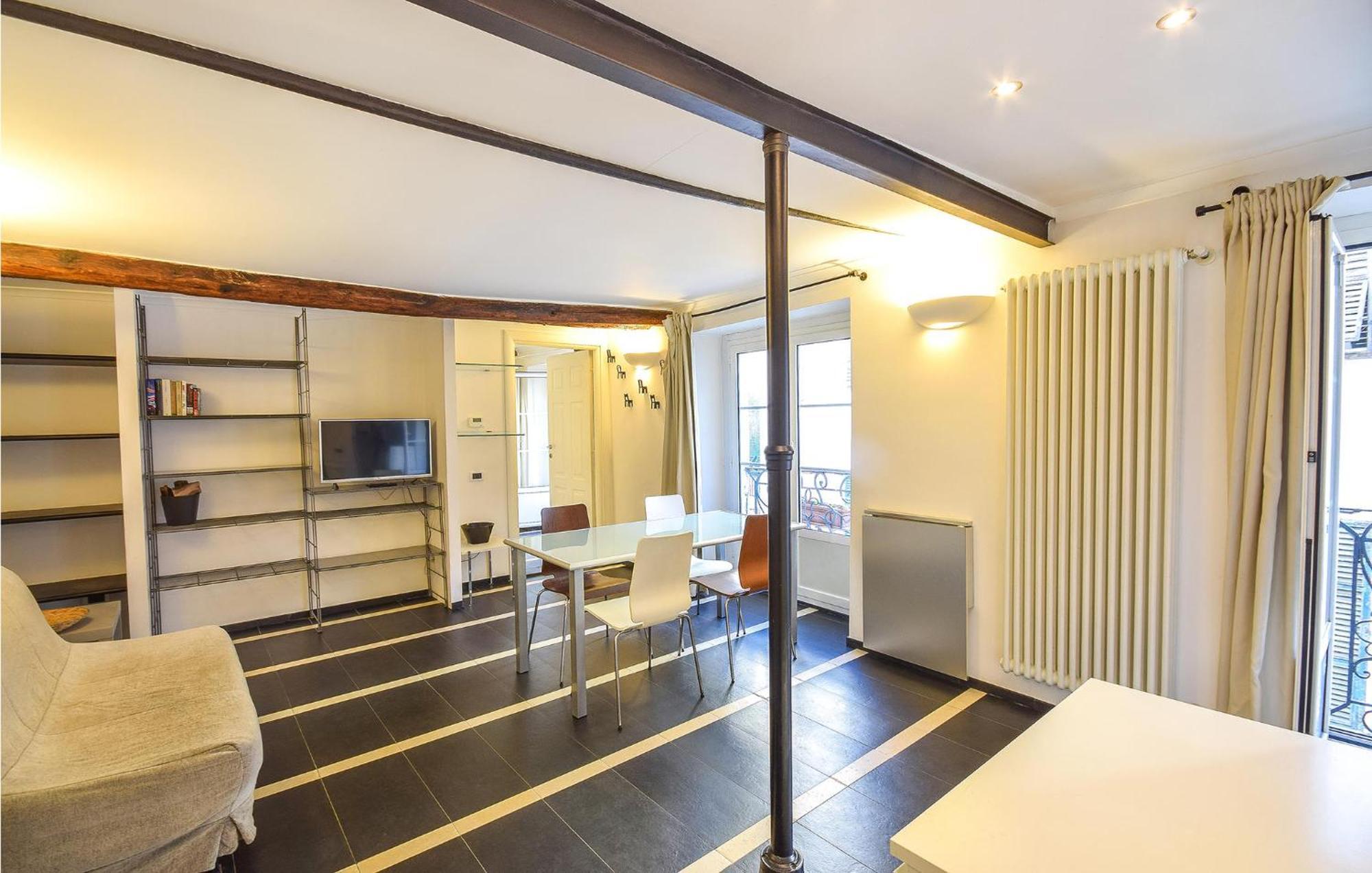 Beautiful In With Kitchenette