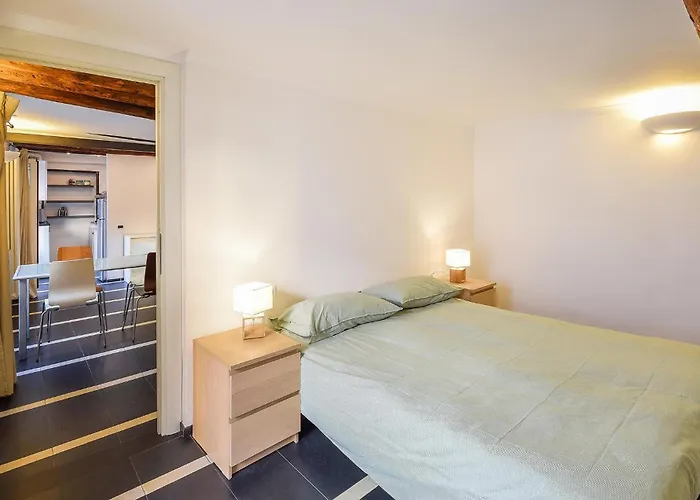 Beautiful Apartment In Genova With Kitchenette